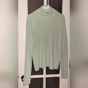 Laura Scott mint turtleneck sweater, large